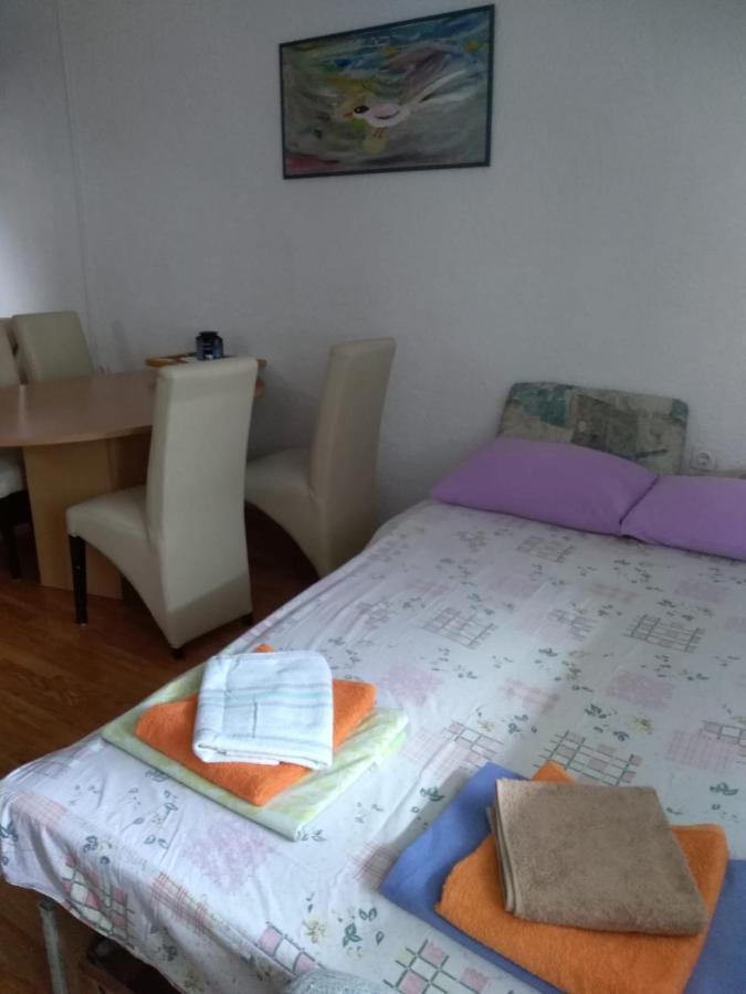 Apartment Busljeta Starigrad Paklenica Luaran gambar