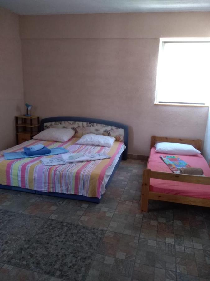 Apartment Busljeta Starigrad Paklenica Luaran gambar