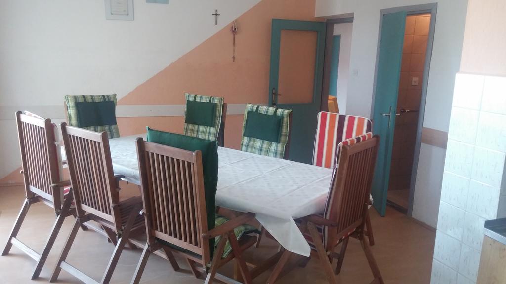 Apartment Busljeta Starigrad Paklenica Luaran gambar