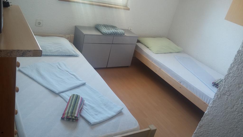 Apartment Busljeta Starigrad Paklenica Luaran gambar