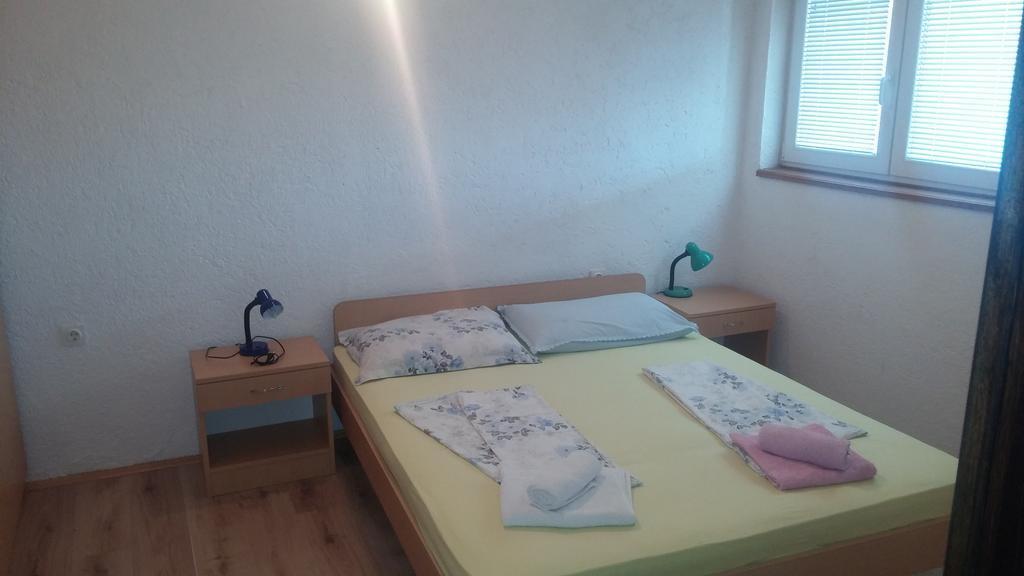 Apartment Busljeta Starigrad Paklenica Luaran gambar