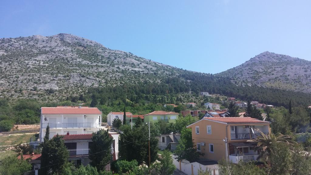 Apartment Busljeta Starigrad Paklenica Luaran gambar