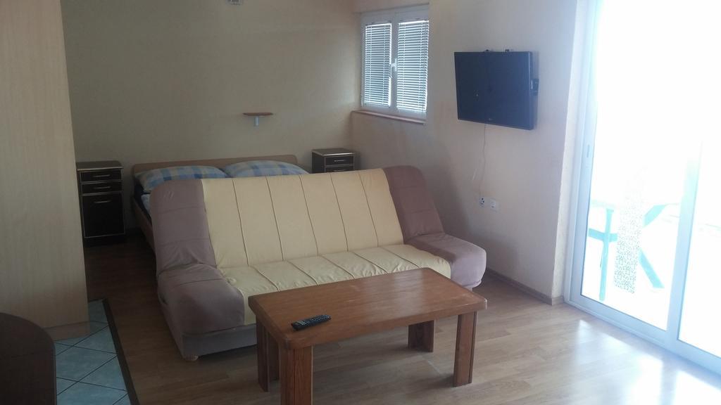 Apartment Busljeta Starigrad Paklenica Luaran gambar