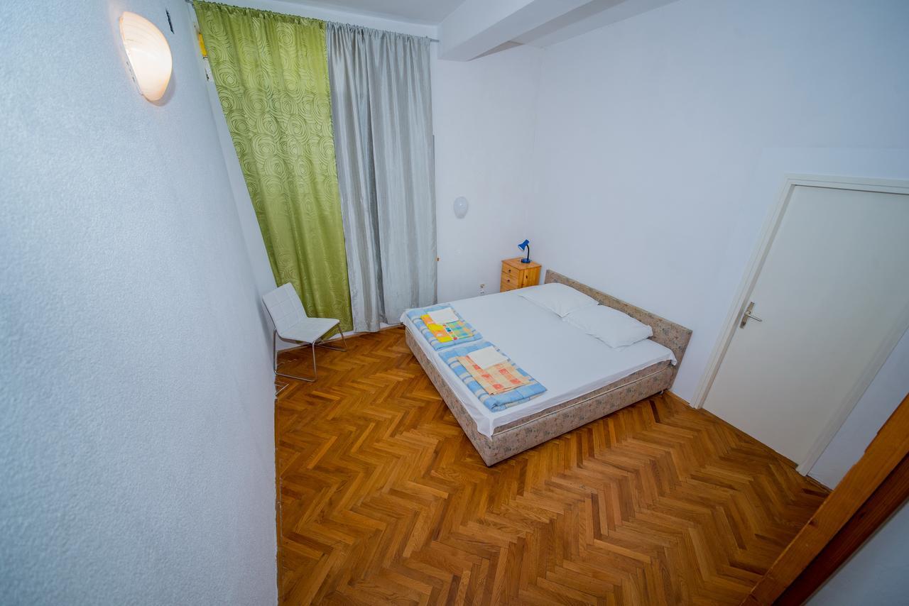 Apartment Busljeta Starigrad Paklenica Luaran gambar