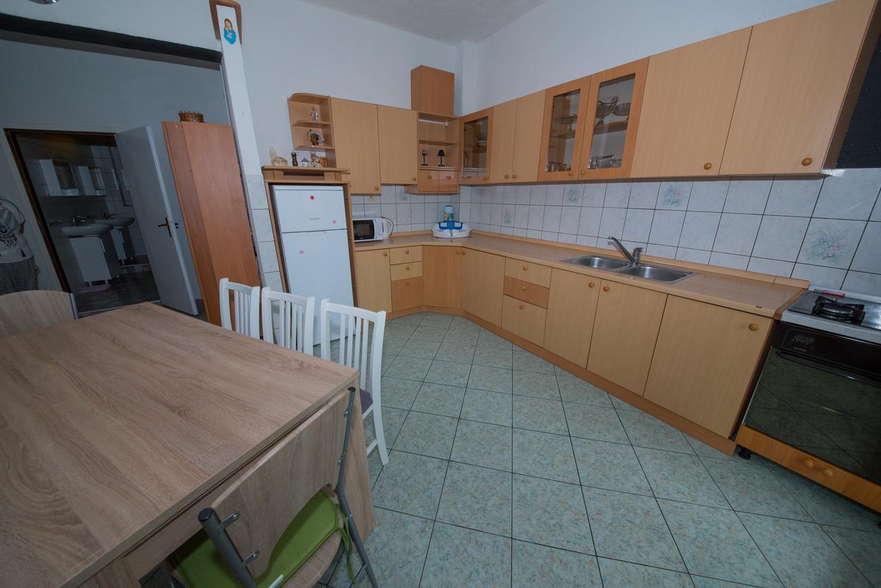 Apartment Busljeta Starigrad Paklenica Luaran gambar