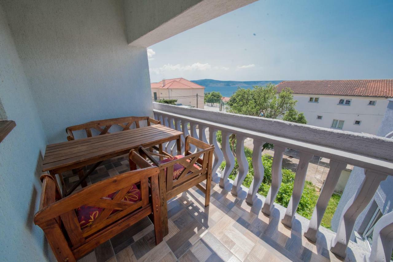 Apartment Busljeta Starigrad Paklenica Luaran gambar