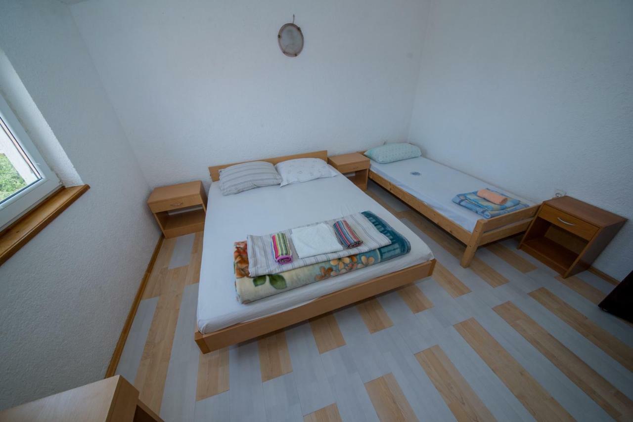 Apartment Busljeta Starigrad Paklenica Luaran gambar