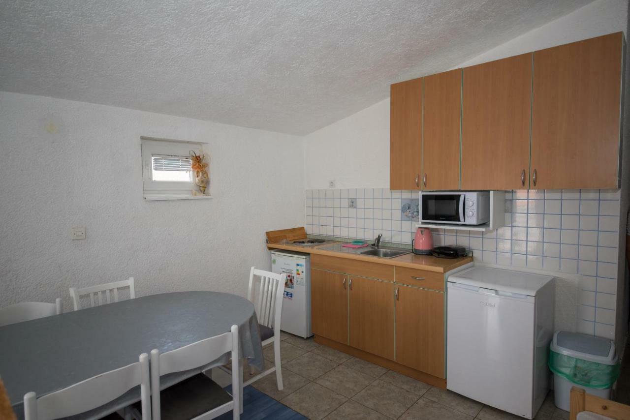 Apartment Busljeta Starigrad Paklenica Luaran gambar
